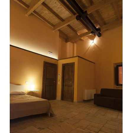 Palazzo Moccia Hotel Rutigliano Eksteriør billede