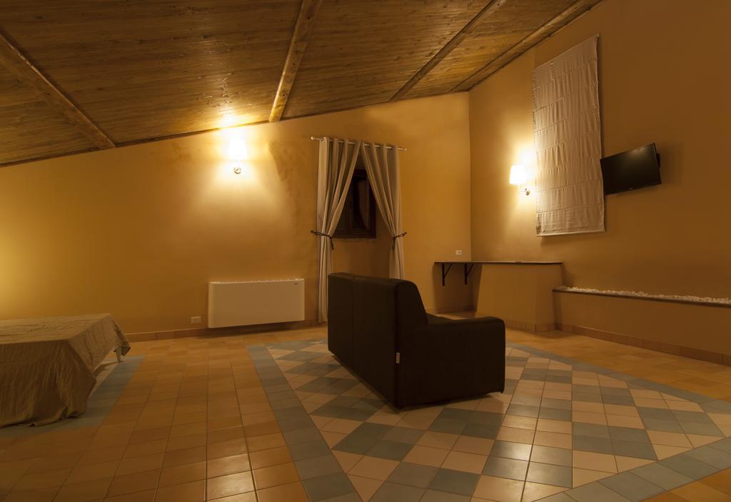 Palazzo Moccia Hotel Rutigliano Værelse billede